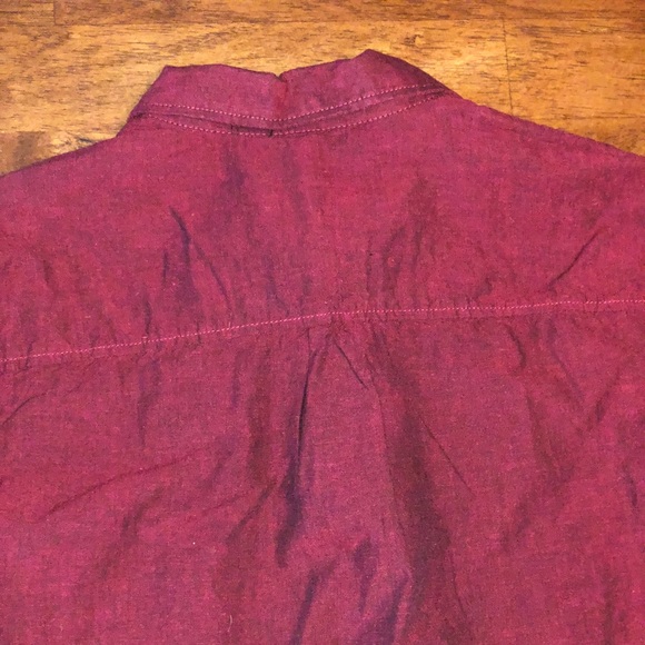 Comfortable casual button down - Picture 4 of 4